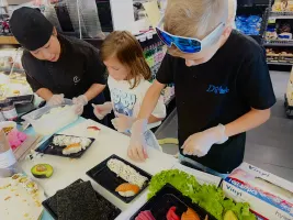 Samen sushi maken bij Carrefour Oostakker!